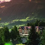 Grand View - *